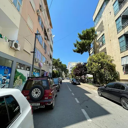 Kleo Apartament Appartamento Durrës