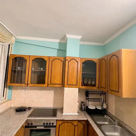 Kleo Apartament *